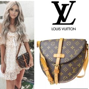 👜 LOUIS VUITTON Chantilly MM Crossbody Crossbody